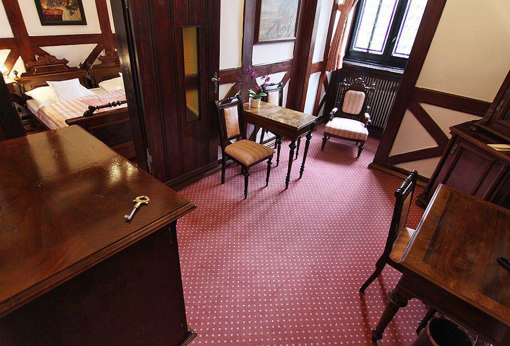 Hotel Noma Residence Zameczek Mysliwski Promnice Kobior Extérieur photo